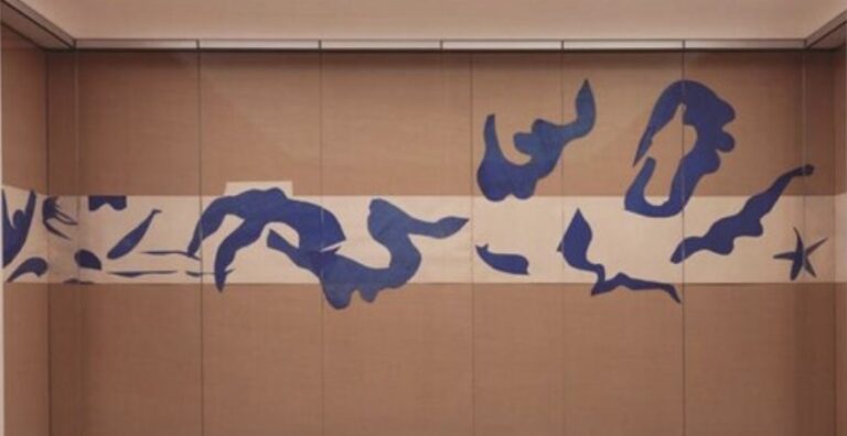 Photo of Matisse's La Piscine exhibited on burlap.